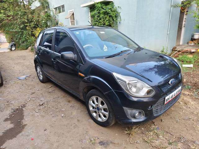 https://images10.gaadi.com/usedgaadi-sellcar/UsedCar/fb8c607b-8169-4a05-b2f1-524b1bbfa005/90e47bcf-2b5f-409f-8061-7307a3d4d324.jpg?imwidth=6402