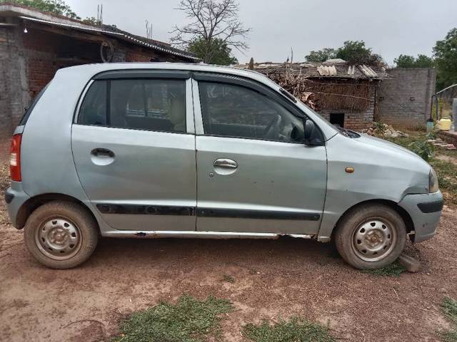 https://images10.gaadi.com/usedgaadi-sellcar/UsedCar/fb941bec-faeb-40ce-8550-e4432dd55765/3f27bea3-75bd-40a5-b4d2-44562ff04628.jpg?imwidth=6401