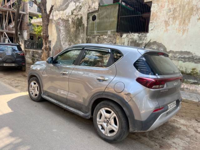 https://images10.gaadi.com/usedgaadi-sellcar/UsedCar/fc415678-44ef-4b85-aa72-5dd0df50262b/83b7542b-fd86-476c-82d8-0711c8e39113.jpeg?imwidth=6401