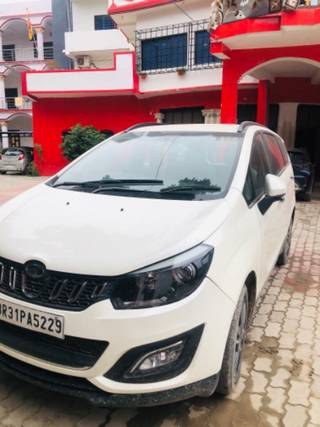 Mahindra Marazzo Mahindra Marazzo M8 8Str