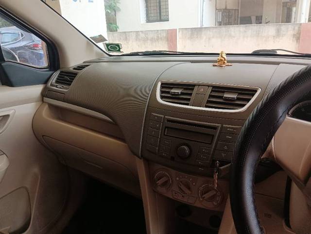 https://images10.gaadi.com/usedgaadi-sellcar/UsedCar/fc7658cf-c713-41da-9553-cfd45d5ce607/95d00beb-f4cf-4fac-aa7a-d2e7badb07a1.jpg?imwidth=6402