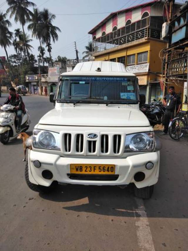 https://images10.gaadi.com/usedgaadi-sellcar/UsedCar/fc949ec5-0dec-4565-b107-622d99c7bd87/b4299528-5032-4b0a-a02b-a29aac4e293c.jpg?imwidth=6400
