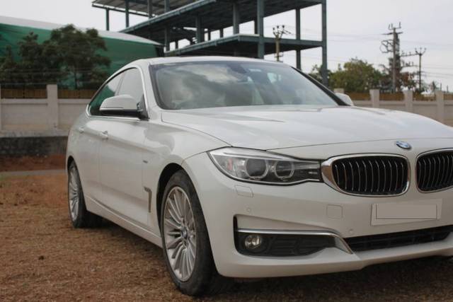 https://images10.gaadi.com/usedgaadi-sellcar/UsedCar/fcc68d4e-14ac-4b6a-9741-3d90e67e985b/c4d6e1da-4a43-44ec-b623-39df0be5b239.png?imwidth=6400