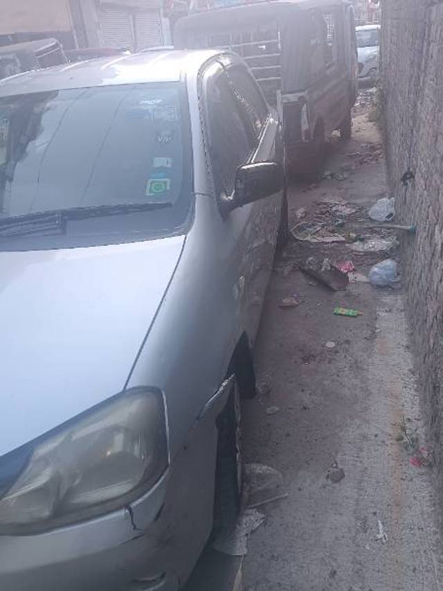 https://images10.gaadi.com/usedgaadi-sellcar/UsedCar/fcca2bcb-b4d1-4bc9-bf12-af8e6ab76535/cec50692-0ac0-4283-a892-798f9880a45e.jpg?imwidth=6400