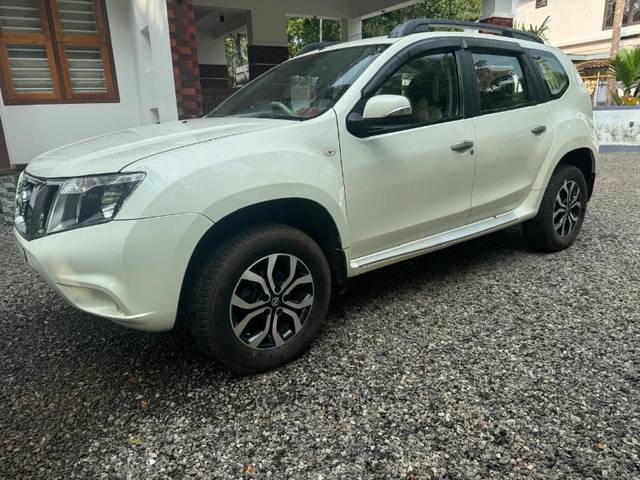 https://images10.gaadi.com/usedgaadi-sellcar/UsedCar/fcd6c8ea-7fff-49bb-8d4c-ce6e780c711a/cc171db5-019d-4cbf-939a-e0ecd58fbe35.jpg?imwidth=6400