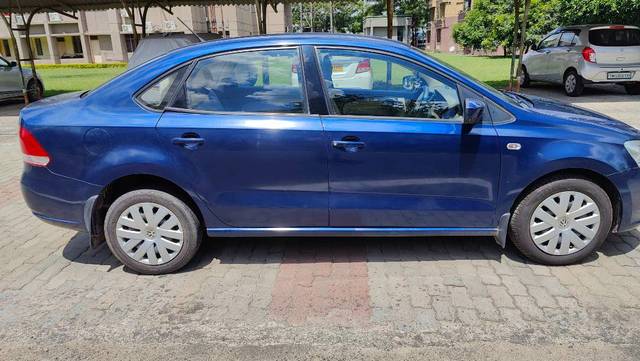https://images10.gaadi.com/usedgaadi-sellcar/UsedCar/fd5b996c-6ac3-449b-a052-962d85f98d2e/008204aa-ba1c-4a7c-910d-9c55c5bd12fa.jpg?imwidth=6401