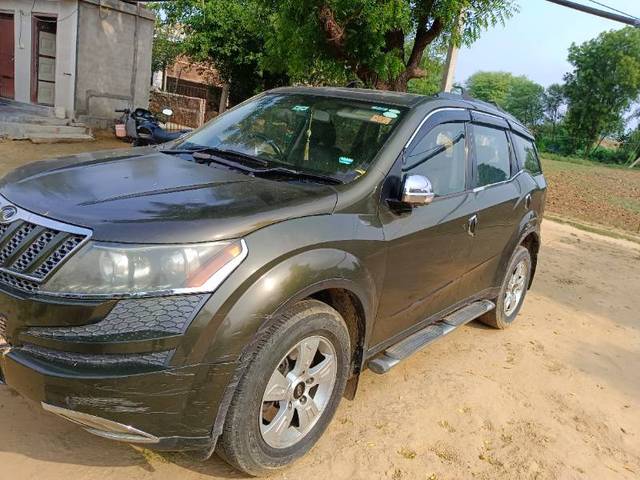 https://images10.gaadi.com/usedgaadi-sellcar/UsedCar/fd6a1493-c215-4ac6-9121-7c3dd3c0567c/c5a4b1c8-f169-433c-9bd0-6009a861fb40.jpg?imwidth=6402