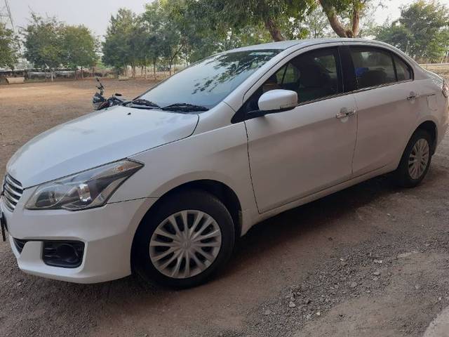 https://images10.gaadi.com/usedgaadi-sellcar/UsedCar/fdc84768-96f8-4aac-8534-779a19b8ad2a/eb0fab14-35a1-4abb-80ea-ff201bfbe1e6.jpg?imwidth=6400