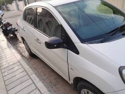 Honda Amaze EX i-Dtech Honda Amaze EX i-Dtech