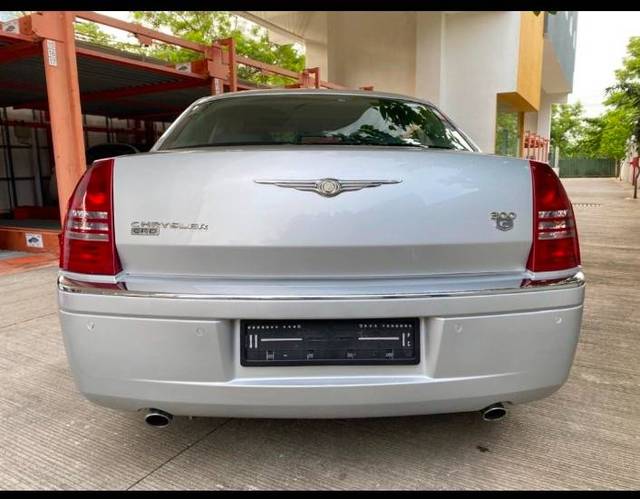 https://images10.gaadi.com/usedgaadi-sellcar/UsedCar/fdf7c2b3-1753-4a94-9ea9-6b3106ea1f91/1d2fdd8e-71b0-429d-9693-ee03d700bcd8.jpg?imwidth=6402