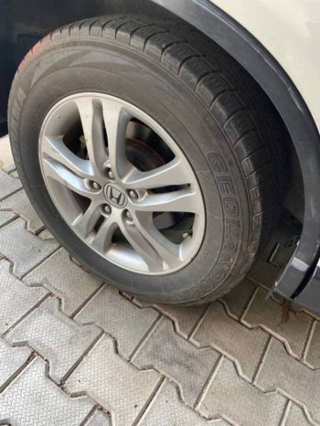 https://images10.gaadi.com/usedgaadi-sellcar/UsedCar/fe177902-4f19-4e35-bf3c-765f0e3b6506/3065d038-d21c-4357-85d1-906f860cfd3e.jpg?imwidth=6402