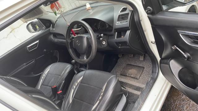 https://images10.gaadi.com/usedgaadi-sellcar/UsedCar/fe457048-d731-4033-a78b-680b659ded04/8629b224-f720-4ffb-a83c-1fe4a468401a.jpeg?imwidth=6401