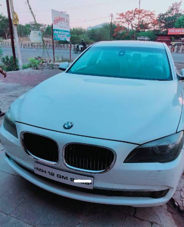 https://images10.gaadi.com/usedgaadi-sellcar/UsedCar/fe914fe4-460a-4d8a-9411-0cf844740722/58398d09-7f63-46fa-a86a-f42d30052601.jpg?imwidth=6401
