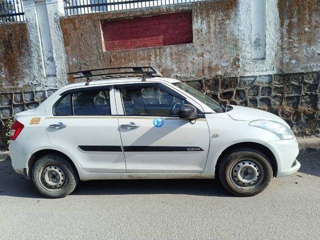 https://images10.gaadi.com/usedgaadi-sellcar/UsedCar/fe920b59-e2b8-4f87-8116-2ba7150e42bd/14862487-425c-4ae7-940d-dc6fe814e35b.jpg?imwidth=6401