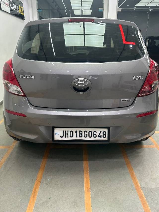 https://images10.gaadi.com/usedgaadi-sellcar/UsedCar/feb4e310-a4e0-4911-8a13-81a48487c179/f6be33a6-dc78-4816-8dd2-9daed0d2ae36.jpeg?imwidth=6401