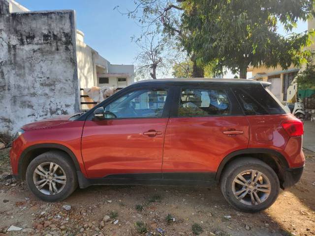 https://images10.gaadi.com/usedgaadi-sellcar/UsedCar/fecce881-ad61-49f2-a74e-130c840bc570/e02ff362-d6e3-4f8c-acde-95e98315ab8a.jpg?imwidth=6402