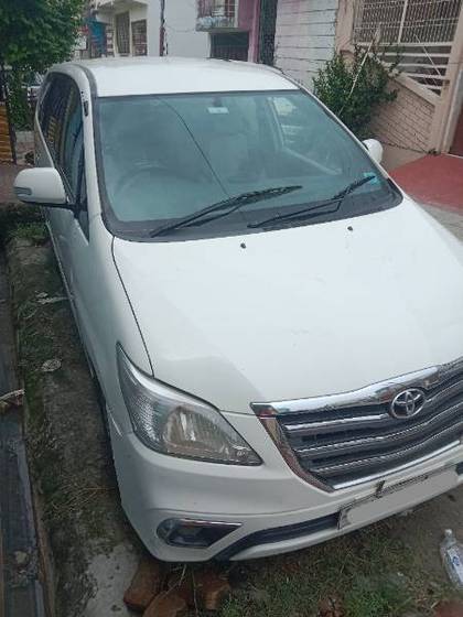 Toyota Innova 2.5 VX (Diesel) 7 Seater