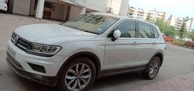 https://images10.gaadi.com/usedgaadi-sellcar/UsedCar/ffaebfe6-64de-4c88-82cc-d62d1bb48010/72b511bb-6c79-4db9-b85d-005ee9398796.jpg?imwidth=6400