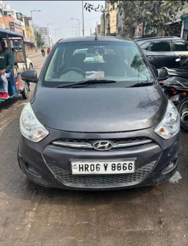 https://images10.gaadi.com/usedgaadi-sellcar/UsedCar/ffb62037-679e-4c87-9191-3d93c6236042/6be753f7-23d7-4339-b955-854afb68dfcf.jpg?imwidth=6400