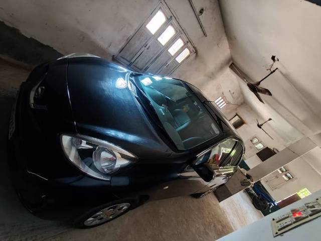 https://images10.gaadi.com/usedgaadi-sellcar/UsedCar/ffe267b6-bfcc-4cbf-8cb9-6156c30820ad/495eb074-cde8-49e9-8677-8428f96e58b1.jpg?imwidth=6402