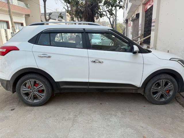 https://images10.gaadi.com/usedgaadi-sellcar/UsedCar/fff7e7af-e890-43c0-91c8-d8ffae64127f/e0e930c6-0418-4d11-aea9-4e0d376f4579.jpeg?imwidth=6401