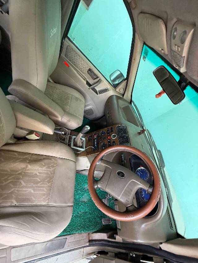 https://images10.gaadi.com/usedgaadi-sellcar/UsedCar/g5003ec1a/5e7e32c9-b152-4552-958f-de09dd64baac.jpeg?imwidth=6401