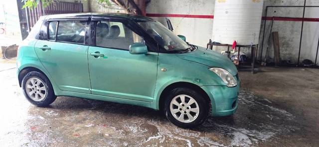 https://images10.gaadi.com/usedgaadi-sellcar/UsedCar/g5012d8ba/6b6d8df6-3403-4103-82c0-7dbc7d3fc7cd.jpg?imwidth=6400