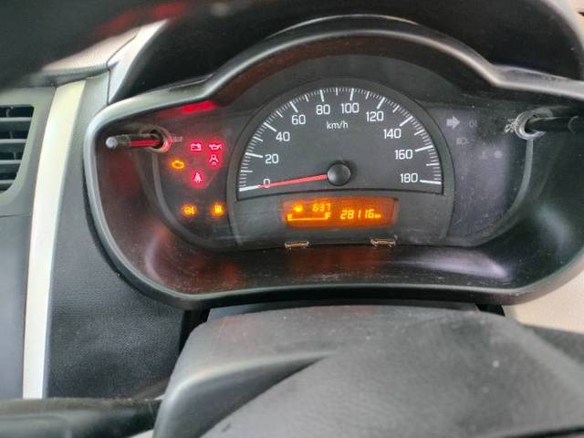 https://images10.gaadi.com/usedgaadi-sellcar/UsedCar/g5013745a/049e0246-08b8-44f4-8254-1df045c991aa.jpg?imwidth=6402