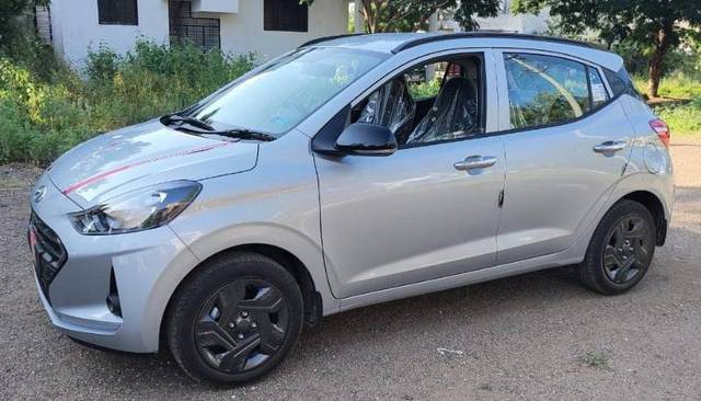 https://images10.gaadi.com/usedgaadi-sellcar/UsedCar/g501ac1ca/3f862b95-905f-4c83-9343-4f15f3aecad5.jpg?imwidth=6400