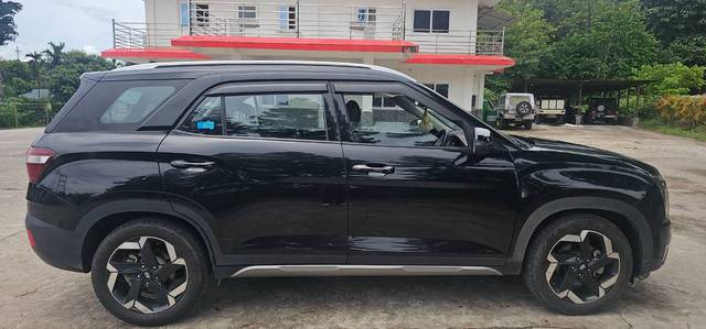 https://images10.gaadi.com/usedgaadi-sellcar/UsedCar/g5062cefa/1fc90108-0e5f-4915-8a8a-effdd3f1c656.jpg?imwidth=6400