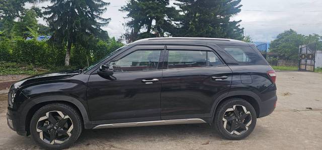 https://images10.gaadi.com/usedgaadi-sellcar/UsedCar/g5062cefa/35e5bada-3171-4343-950a-d5719c5474ff.jpg?imwidth=6402