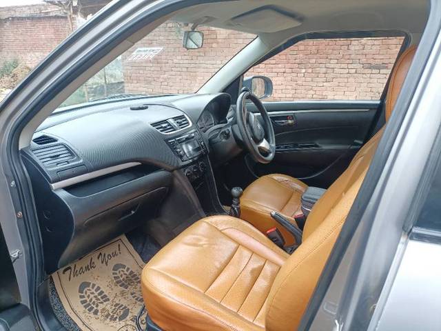 https://images10.gaadi.com/usedgaadi-sellcar/UsedCar/g50697dba/fb3ff0d1-cdfa-4fc9-87a3-fd57edd99e1a.jpg?imwidth=6401