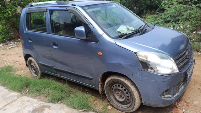 https://images10.gaadi.com/usedgaadi-sellcar/UsedCar/g5097345a/16d1b645-44b5-4062-a0e9-a0182fc40be1.jpeg?imwidth=6400