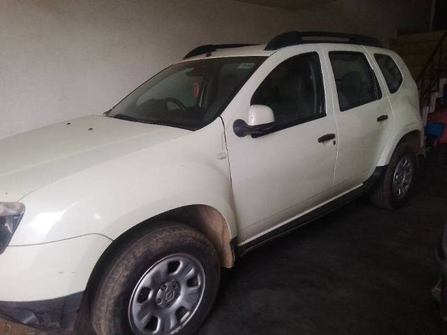 https://images10.gaadi.com/usedgaadi-sellcar/UsedCar/g50ade54a/e98009f5-db8a-451e-81f4-5c097deb76a5.jpg?imwidth=6400