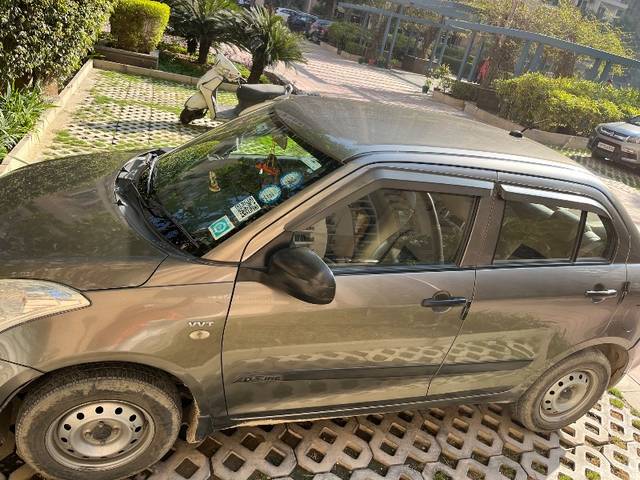 https://images10.gaadi.com/usedgaadi-sellcar/UsedCar/g50b24d4a/7ccfc4c3-dea7-4b2c-ba5f-f06a998e0d30.jpeg?imwidth=6402