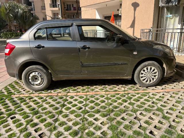 https://images10.gaadi.com/usedgaadi-sellcar/UsedCar/g50b24d4a/fddc5fd6-95f1-47dc-a660-977448089980.jpeg?imwidth=6400