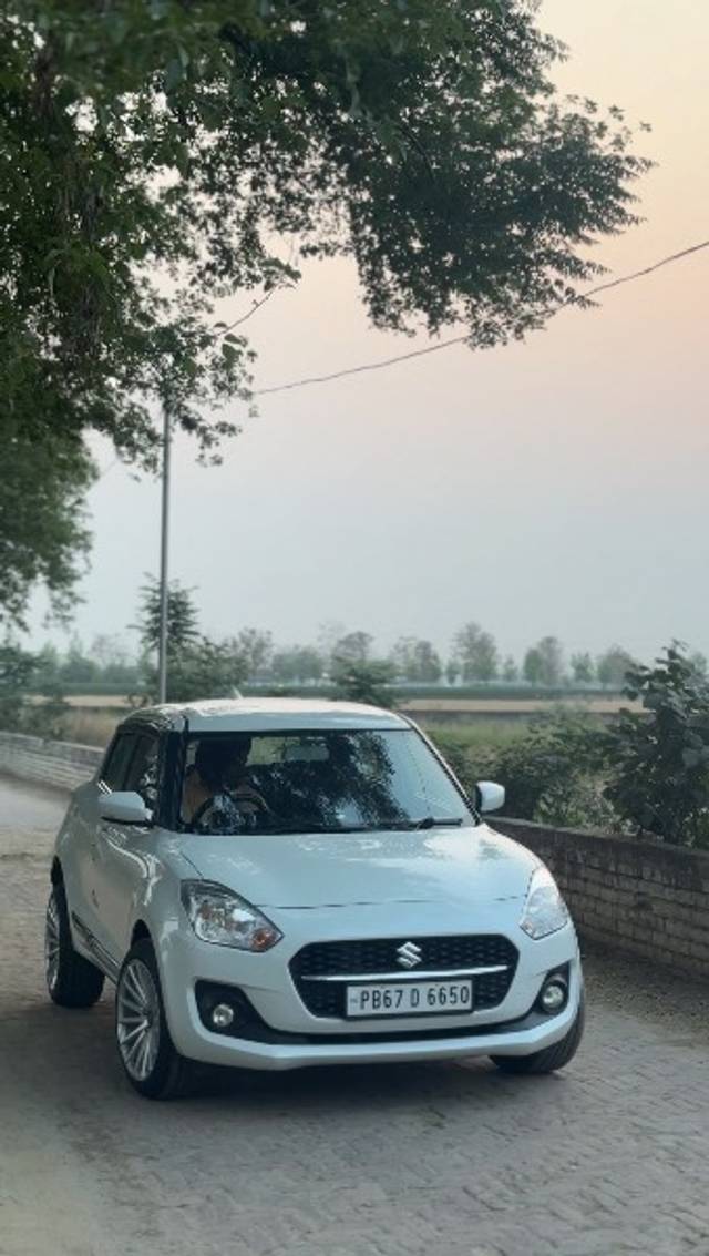 https://images10.gaadi.com/usedgaadi-sellcar/UsedCar/g50c9787a/b4623414-add3-4e2f-bb10-aa3dfacc7fae.jpeg?imwidth=6401