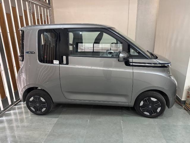 https://images10.gaadi.com/usedgaadi-sellcar/UsedCar/g50cdacea/fcc4b23e-98c4-4e70-81d2-445cb5544fb1.jpg?imwidth=6400