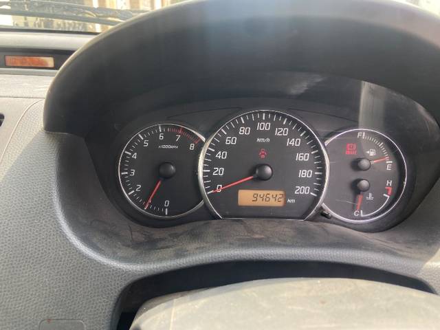https://images10.gaadi.com/usedgaadi-sellcar/UsedCar/g50d1f63a/726da58d-b929-49e8-8900-7a56948aca03.jpeg?imwidth=6402