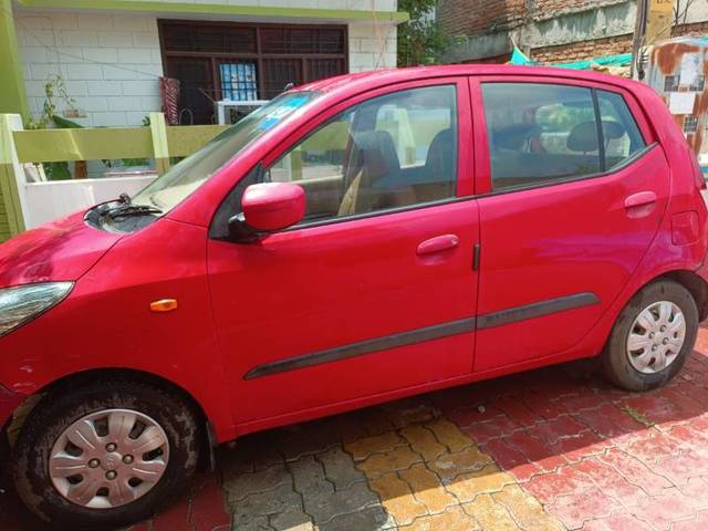 https://images10.gaadi.com/usedgaadi-sellcar/UsedCar/g5117594a/d706ffdf-6f43-4014-a593-73730bebaa7b.jpg?imwidth=6402