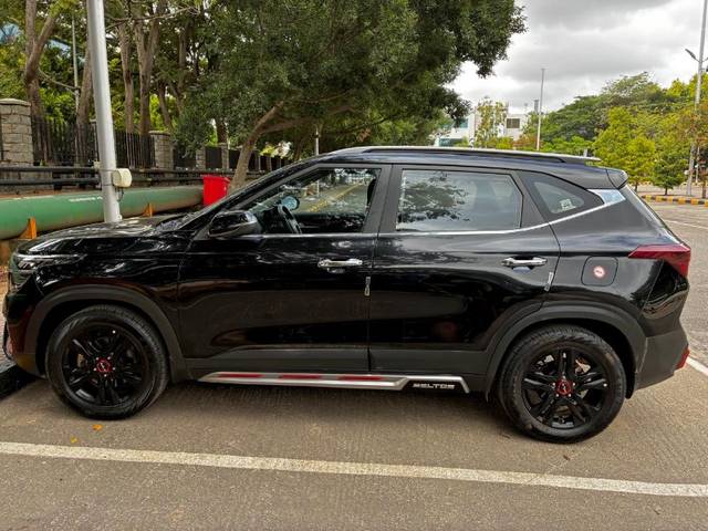 https://images10.gaadi.com/usedgaadi-sellcar/UsedCar/g511dcb8a/72f4e801-3e6b-47ca-8095-9a20430c289b.jpeg?imwidth=6401