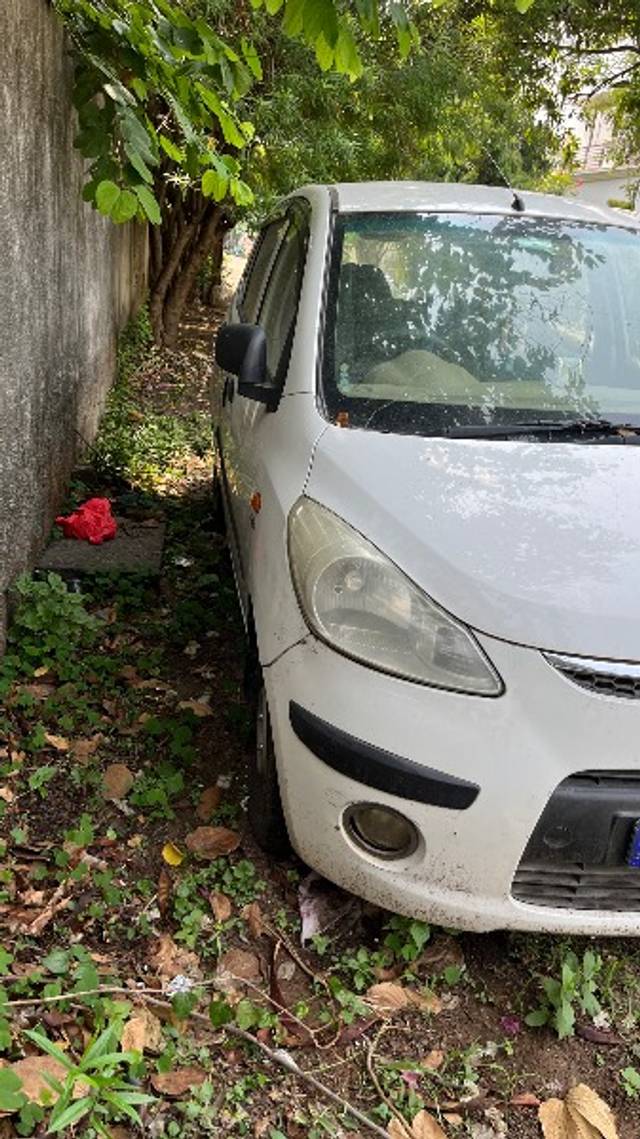 https://images10.gaadi.com/usedgaadi-sellcar/UsedCar/g5128179a/ea5250bc-3ea0-46ba-b59a-9a321cbd2077.jpeg?imwidth=6400