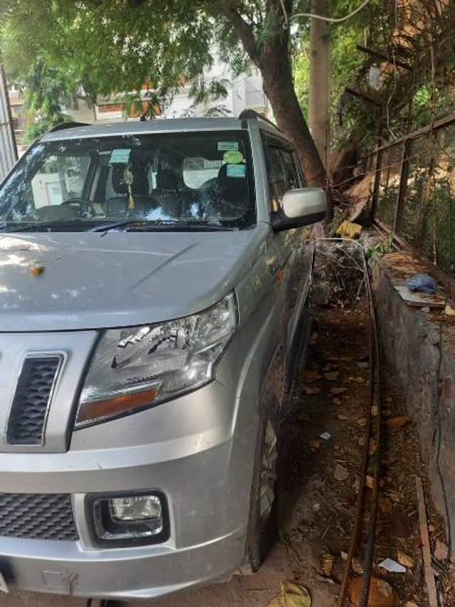https://images10.gaadi.com/usedgaadi-sellcar/UsedCar/g512da95a/f583cc12-3fec-403a-ad07-828f763af78f.jpg?imwidth=6401
