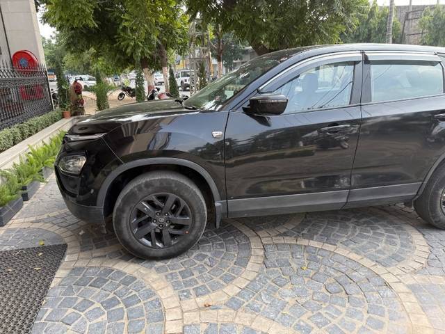 https://images10.gaadi.com/usedgaadi-sellcar/UsedCar/g512f666a/33251636-21a2-4360-b3e9-17af7cb489d1.jpeg?imwidth=6400