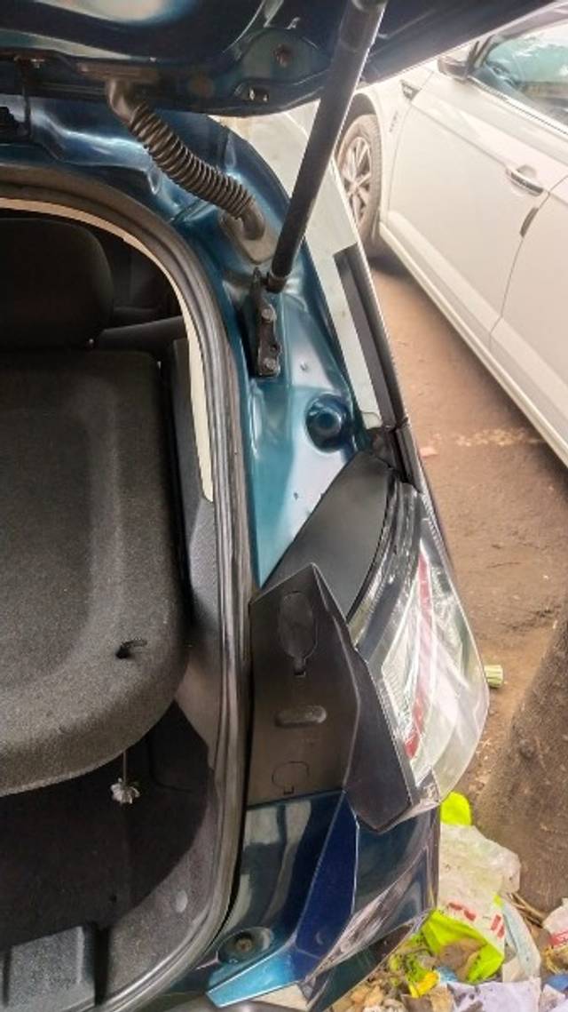 https://images10.gaadi.com/usedgaadi-sellcar/UsedCar/g51490dda/0be76181-5702-423c-9652-e78032d82bd8.jpeg?imwidth=6401