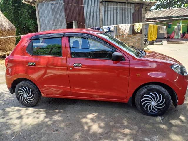 https://images10.gaadi.com/usedgaadi-sellcar/UsedCar/g5188a93a/4182e281-10f3-4378-ae80-24686ebde2db.jpg?imwidth=6401