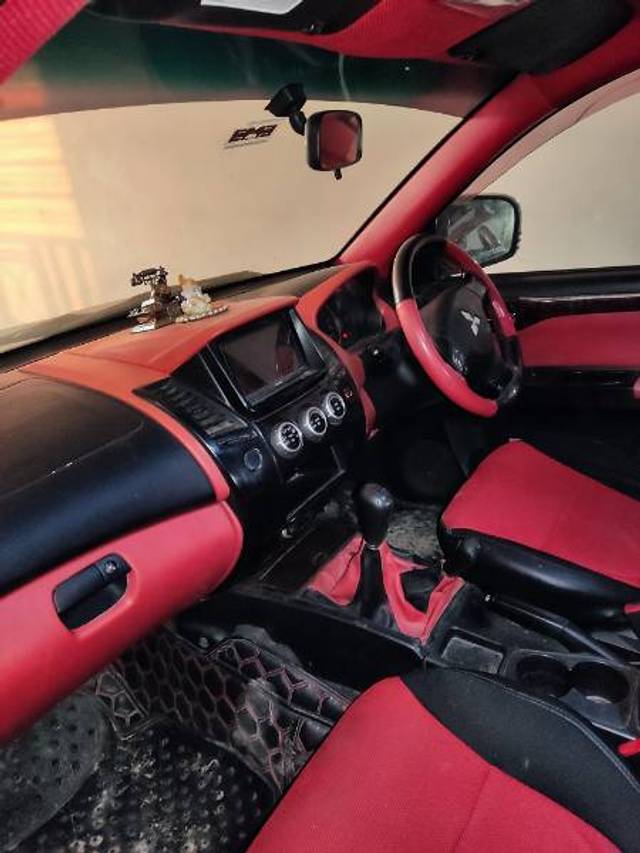 https://images10.gaadi.com/usedgaadi-sellcar/UsedCar/g5188b9da/f917b082-07ee-4102-8675-7c27717ae993.jpg?imwidth=6400
