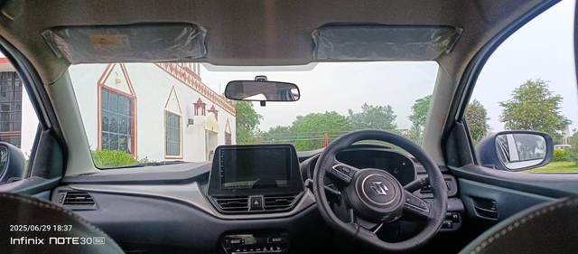 https://images10.gaadi.com/usedgaadi-sellcar/UsedCar/g51a3885a/9447eae1-b92c-43a7-874d-a3ff59ac28ae.jpg?imwidth=6402