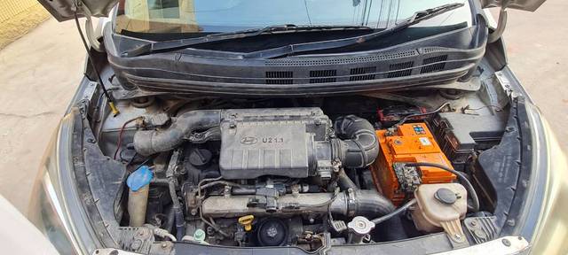 https://images10.gaadi.com/usedgaadi-sellcar/UsedCar/g51cf3a3a/dfb32b06-3674-4a38-9979-66f57a2dc5fb.jpg?imwidth=6402