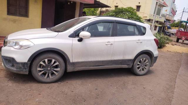 https://images10.gaadi.com/usedgaadi-sellcar/UsedCar/g51d8776a/ac2776b4-c5f4-4905-adcb-98184a897e61.jpg?imwidth=6400